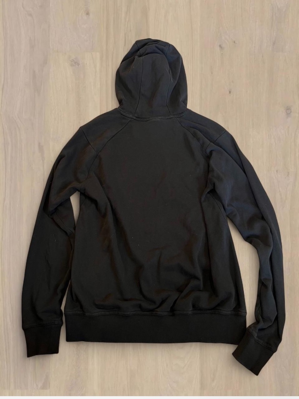 Gymshark Black Men's Camo Logo Hoodie - Picture 4 of 4